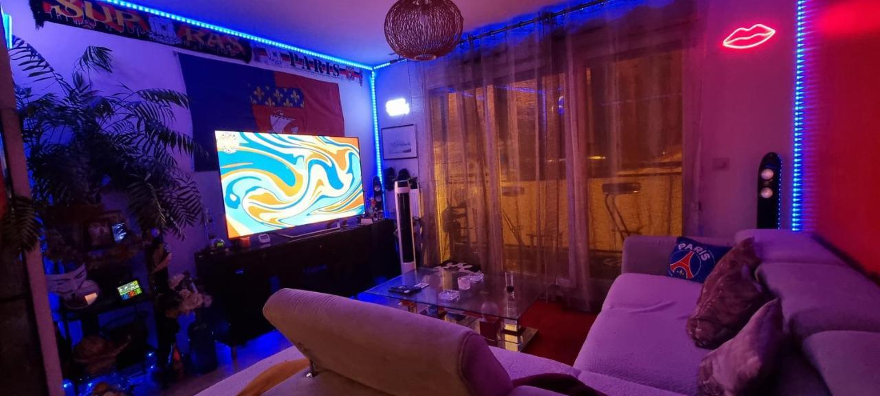 Love Room Sexy Love Cosy Lib Proche Centre Gare A Pied Aulnay-sous-Bois Ngoại thất bức ảnh